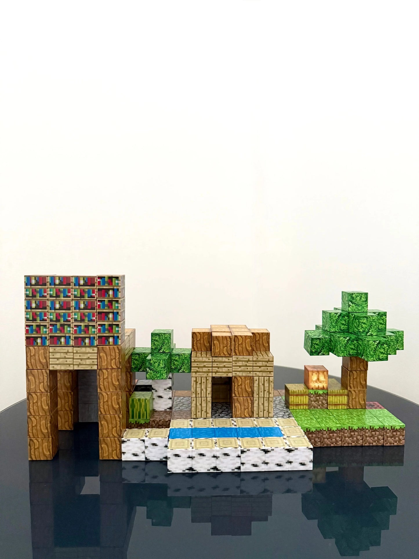 Magnetic blocks recreate Cozy Courtyard Set