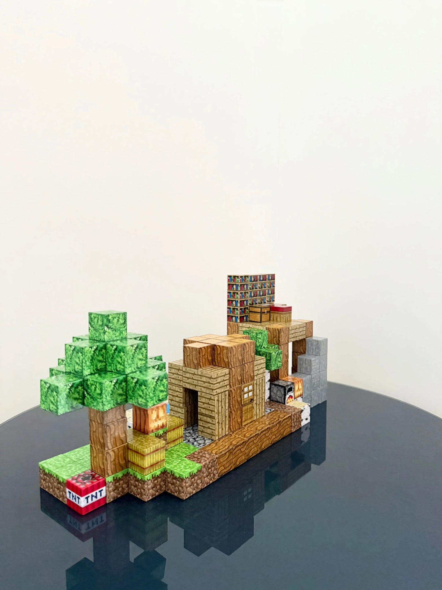 Magnetic blocks recreate Cozy Courtyard Set