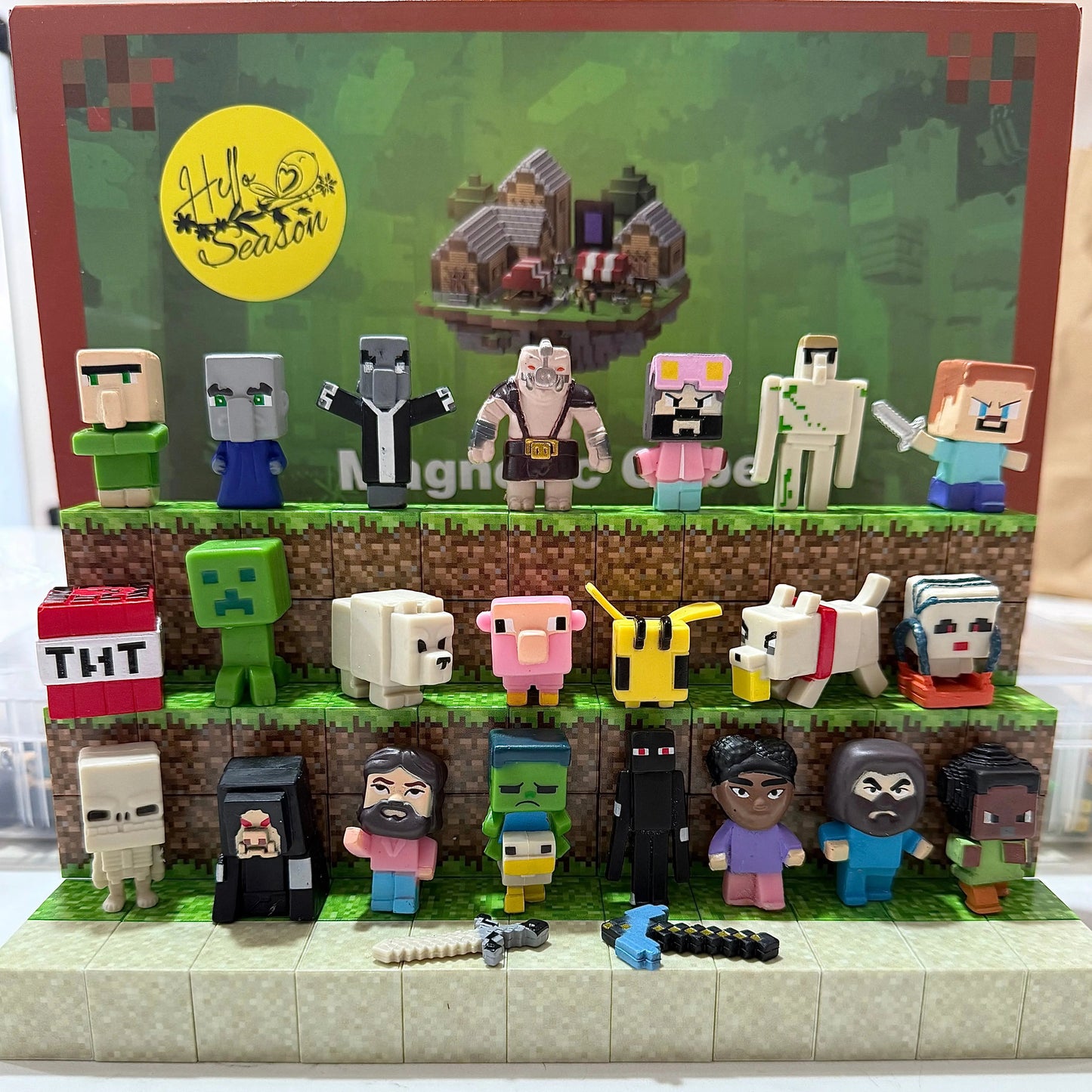 Mini Mob/Figurines Set - 24pcs Hello Season