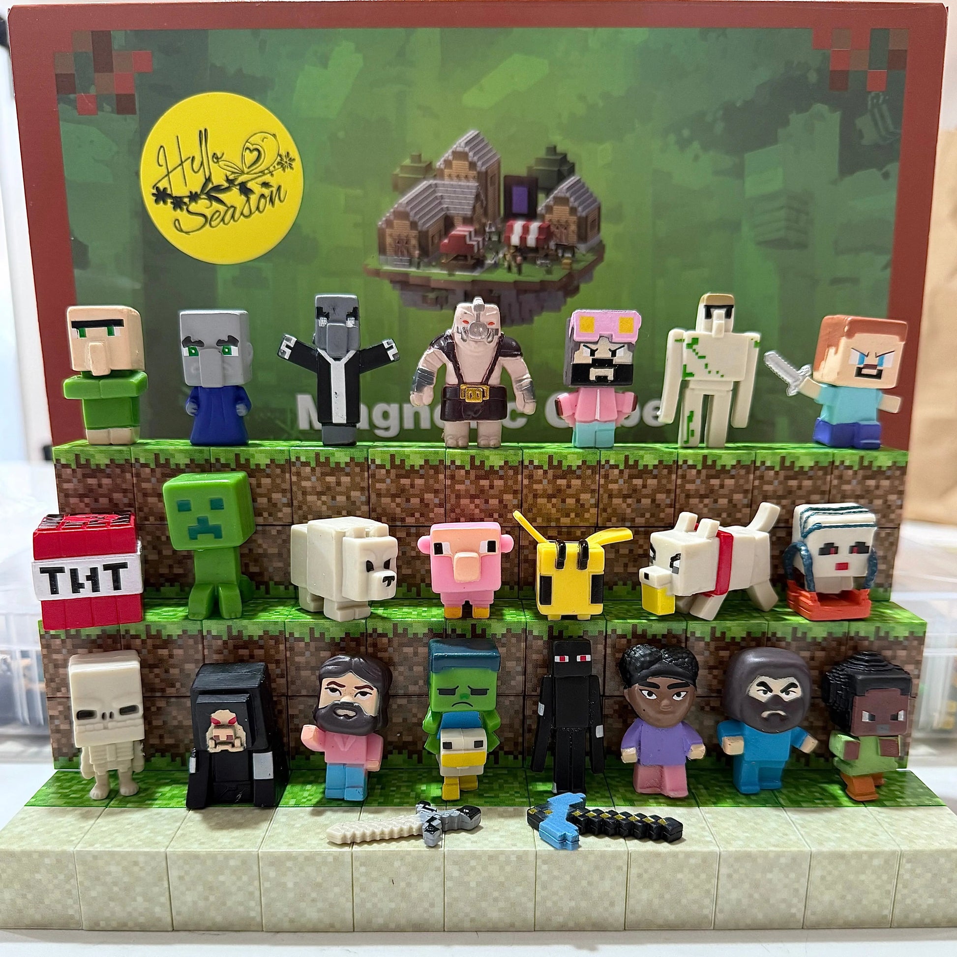 Mini Mob/Figurines Set - 24pcs Hello Season