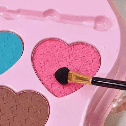 Video of applying make up onto template 